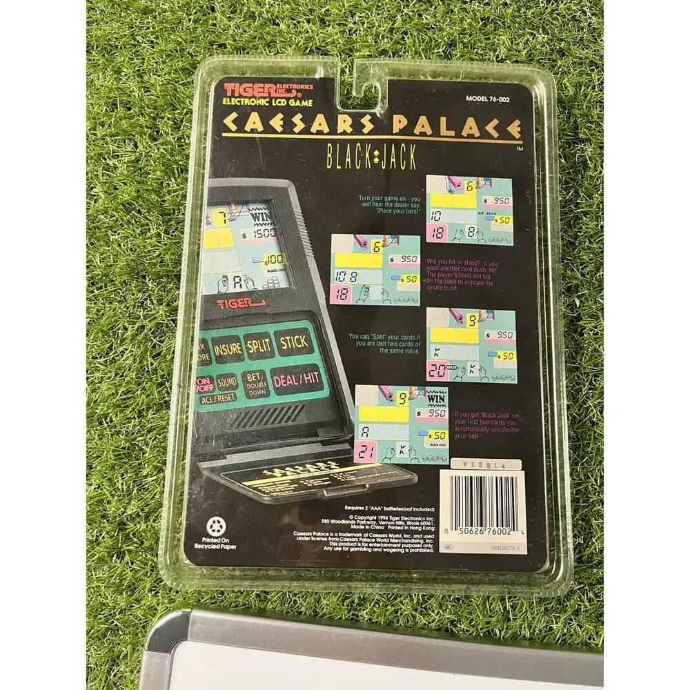 Tiger Electronics Caesars Palace‎ Blackjack Electronic LCD Game 76-002 Poker